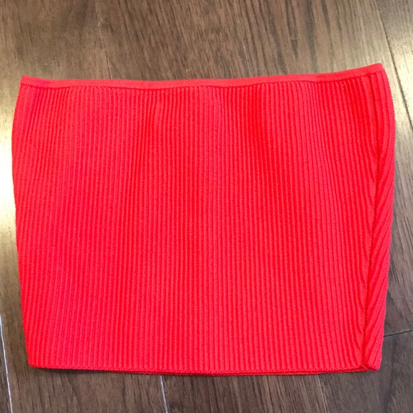 *SOLD*Aritzia tub top - Picture 3 of 5